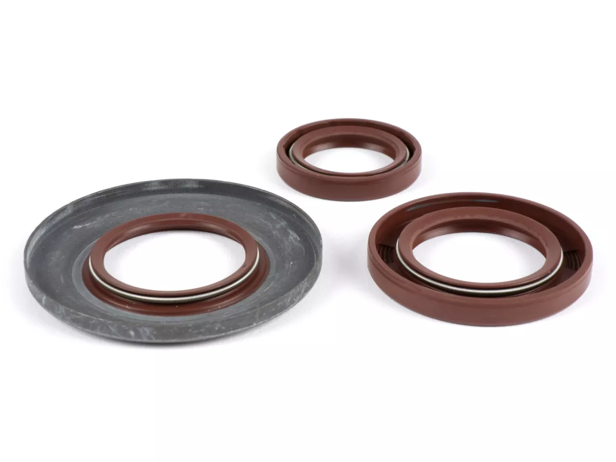 Juego de retenes -BGM PRO, FKM/Viton® (resistente a E10) metal, marrón- Vespa Largeframe PX Lusso (1984-1993) - PX80, PX125, PX150, PX200, T5 125cc, Cosa - Retén rueda trasera 30x47x6mm (montaje exterior)