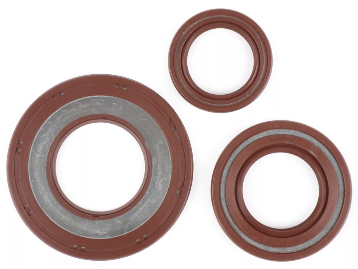 Oil seal set engine -BGM PRO, FKM/Viton® (E10/etahnol resistant) rubber,brown- Vespa Largeframe PX (-1984), P80X, P125X, P150X, P200E, Rally200 (VSE1T, 33997-, Ducati), Sprint Veloce150 (VLB1T,294260-), GTR125 (VNL2T, 145901-), TS125 (VNL3T, 18139-) - ext