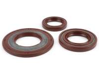 Oil seal set engine -BGM PRO, FKM/Viton® (E10/etahnol resistant) rubber,brown- Vespa Largeframe PX (-1984), P80X, P125X, P150X, P200E, Rally200 (VSE1T, 33997-, Ducati), Sprint Veloce150 (VLB1T,294260-), GTR125 (VNL2T, 145901-), TS125 (VNL3T, 18139-) - ext