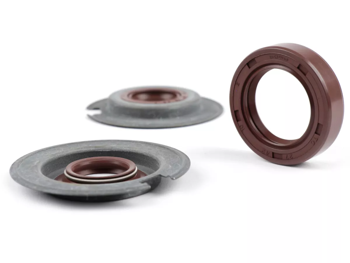 Juego de retenes -BGM PRO, FKM/Viton® (resistente a E10)- Vespa Wideframe VM, VN, VL, VB, GS150 / GS3 (VS1T - VS5T, VDTS), VD1, VD2