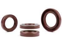 Engine oil seal set -BGM PRO, FKM/Viton® (E10 resistant)- Piaggio 125-180 ccm AC/LC 2-stroke - Aprilia SR125, Gilera Runner FX/FXR 125-180, Italjet Dragster 125-180, Piaggio SKR125, SKR150, TPH125, Skipper125, Skipper150, Hexagon LX/LXT 125-180