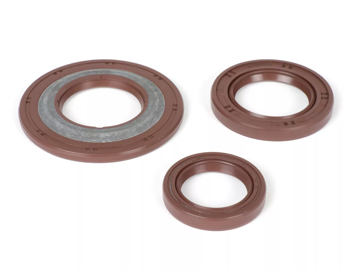 Juego de retenes -BGM PRO, caucho FKM/Viton® (resistente a E10), marrón- Vespa Largeframe PX Lusso (1984-1986) - PX80, PX125, PX150, PX200, T5 125cc, Cosa - Retén rueda trasera 30x47x6mm (montaje exterior)