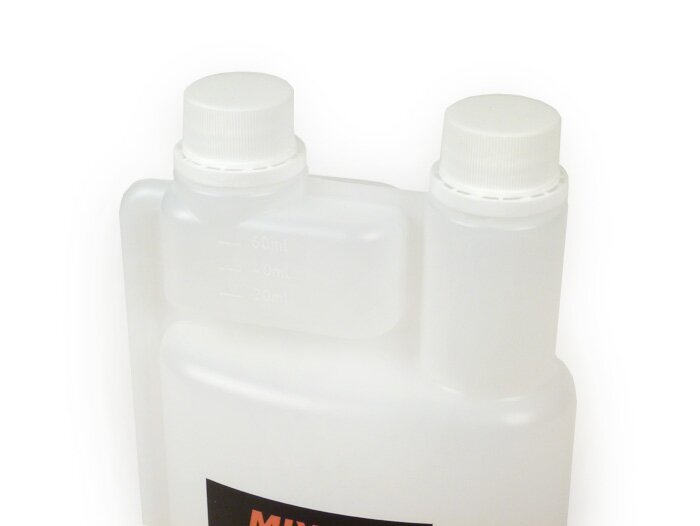 Doseur d’huile -BGM PRO 1000ml- avec chambre de dosage (60ml) et deux bouchons