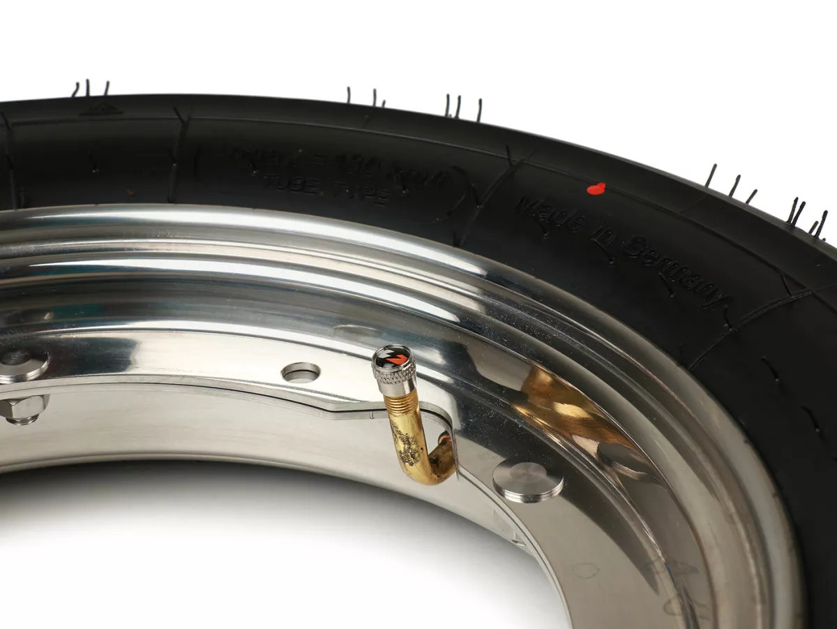 Compleet wiel (band gemonteerd op velg, klaar om te rijden) -BGM Sport, Vespa Largeframe PX, Sprint, Rally, GT, GTR, TS, T4, LML Star/Stella- 3.50 - 10 inch TT 59P (versterkt) - Velg roestvrij staal 2.10- 10 - gepolijst