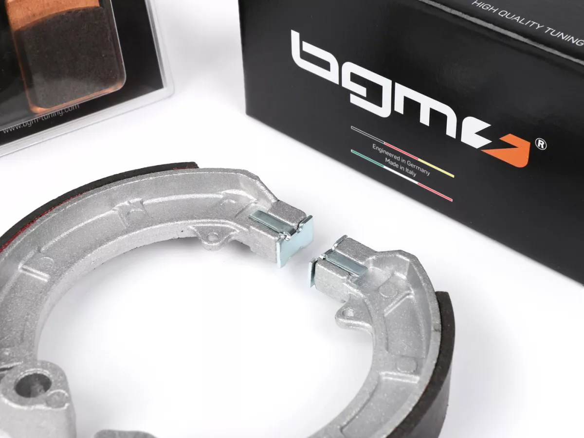 Brake pads set -BGM PRO Sintersport- Vespa PX (2011-2017, front disc brake 'Heng Tong' + rear drum brake) - Vespa PX125/150 (ZAPM741, ZAPM742)