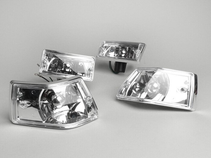 Jeu clignotants -BGM ORIGINAL 4 unités- Vespa PX80, PX125, PX150, PX200, T5 125cc cadre chromé - cabochon pas strié / ampoule argentée