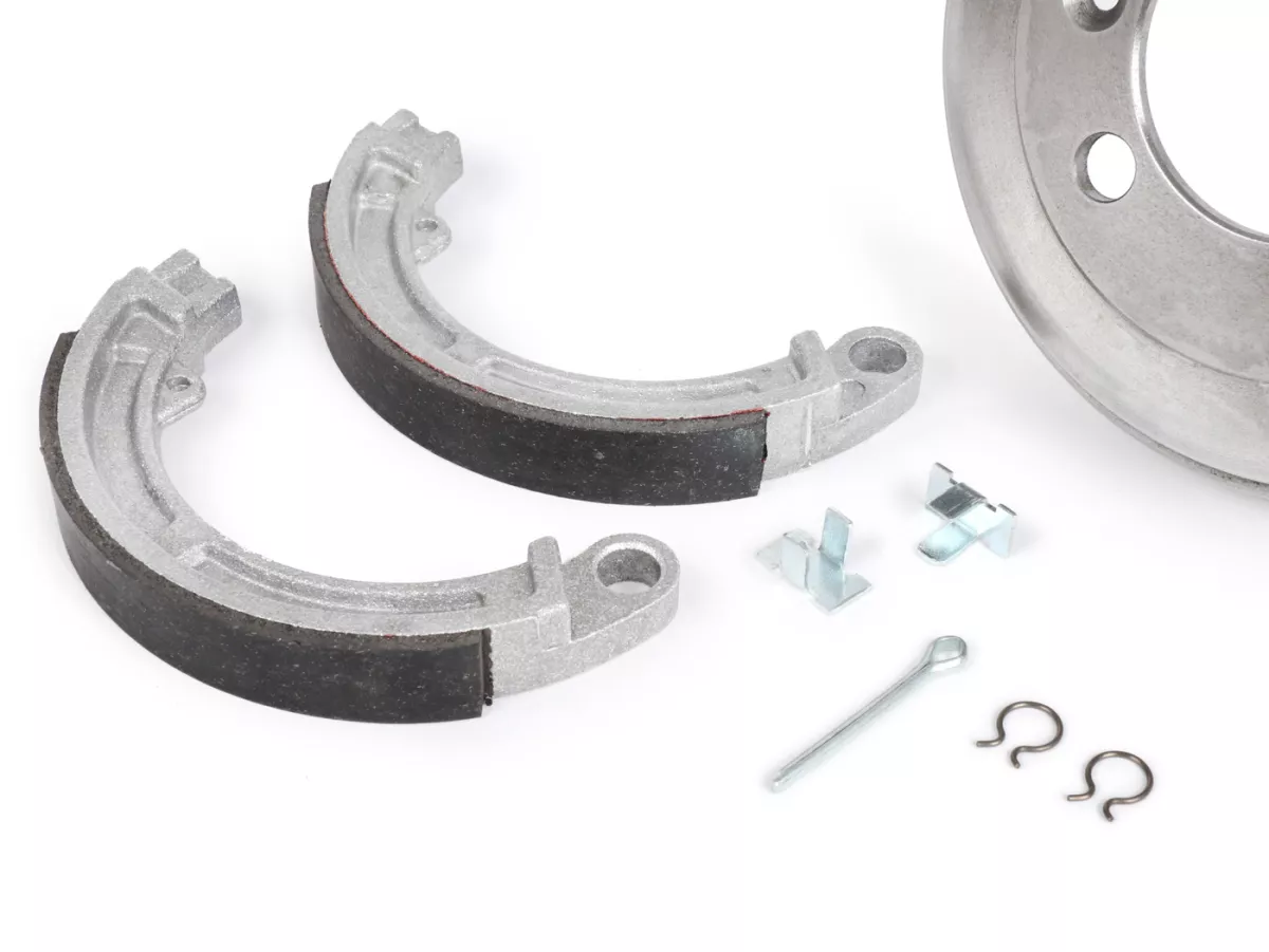Tambour de frein avant 8 pouces avec mâchoires de frein -BGM PRO fonte grise- Vespa Wideframe V1-15, V30-33, VU, VM, VN, VL, VB, ACMA, Hoffmann, Largeframe VBA, VBB, VNA, VNB