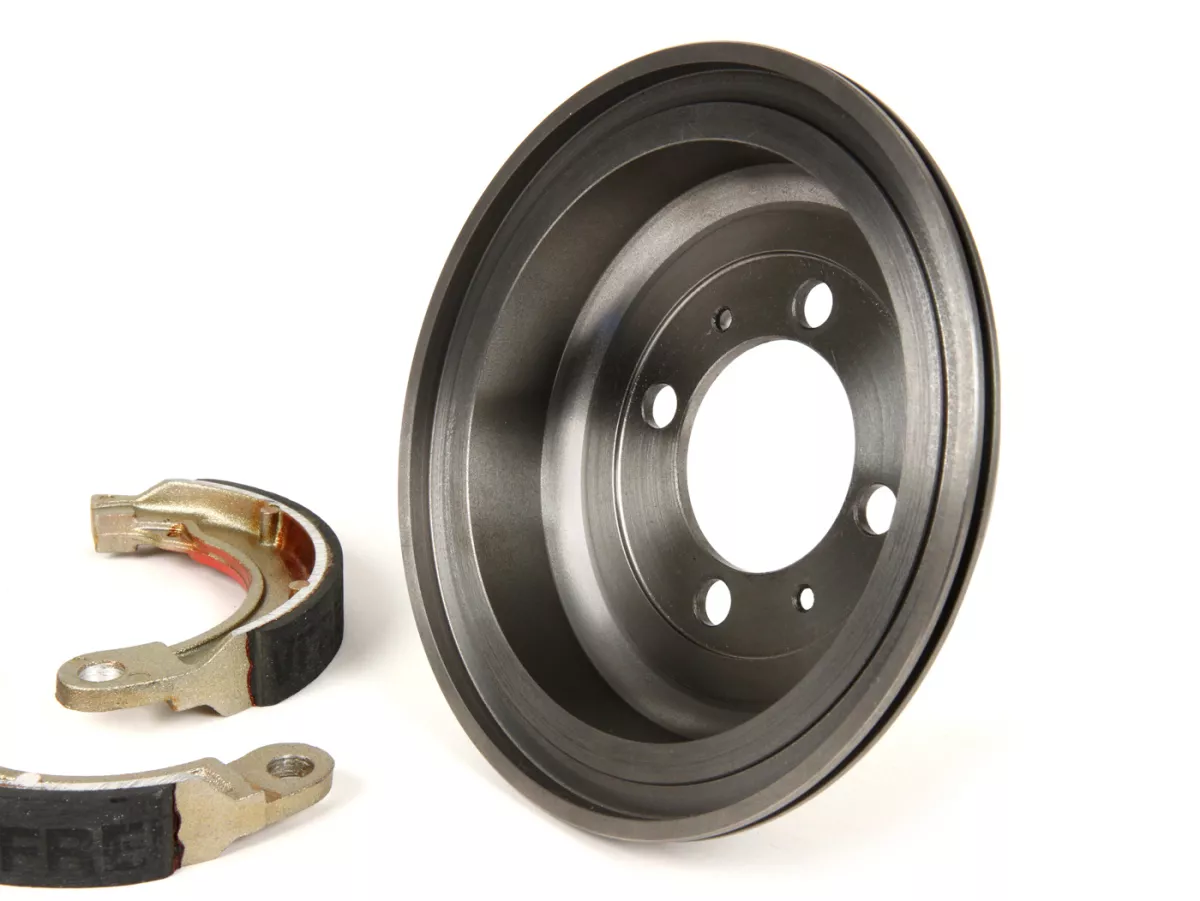 Tromol rem belakang 8 inci termasuk sepatu rem, 1 dudukan -BGM PRO besi cor abu-abu- Vespa Wideframe V1-15, V30-33, VU, VM, VN, VL, VB, VBA1T, VBB1T, VNB2T, VNB3T, VNA, ACMA, Hoffmann
