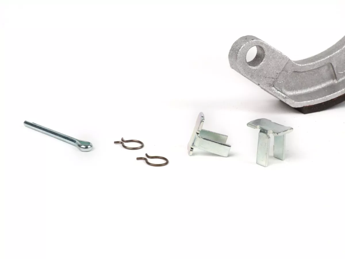 Remschoenen -BGM PRO Ø=150x25mm voor Vespa Rally180 (VSD1T), Rally200 (VSE1T) (v), Sprint (v), TS (v), GT125 (VNL2T) (v), GTR125 (VNL2T) (v), GL150 (VLA1T) (v), SS180 (v), GS160 (v), GS150 / GS3 (VS1T-VS4T) (vh) (VS5T) (v)