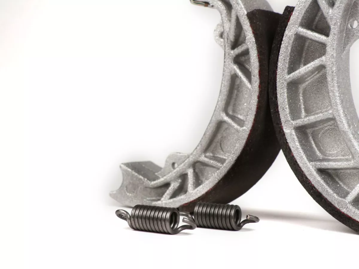 Brake shoes -BGM PRO Ø=110x25mm- Piaggio 50-150cc, SKR 125cc (r), SKR 150 (r), Vespa ET2 50cc 2000 (r),  Runner 50cc 1997-1997 (r), PIAGGIO Hexagon 125cc 1994-1997 (r), Hexagon 150cc 1994-1999 (r), Hexagon GT 250cc 4-stroke (G/H) 250cc 1998-1999 (r), Hexa