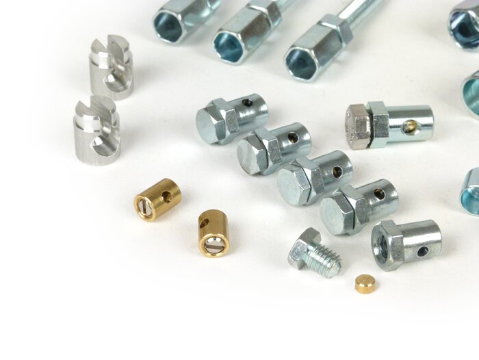 Sekrup penyetel dan set nipel penjepit -BGM ASLI- Vespa PX, T5 125cc, Rally180 (VSD1T), Rally200 (VSE1T), Sprint150 (VLB1T), TS125 (VNL3T), GT125 (VNL2T), GTR125 (VNL2T), SS180 (VSC1T), GS160 / GS4 (VSB1T), GL150 (VLA1T), VNA, VBA, VBB, V50, V90,
