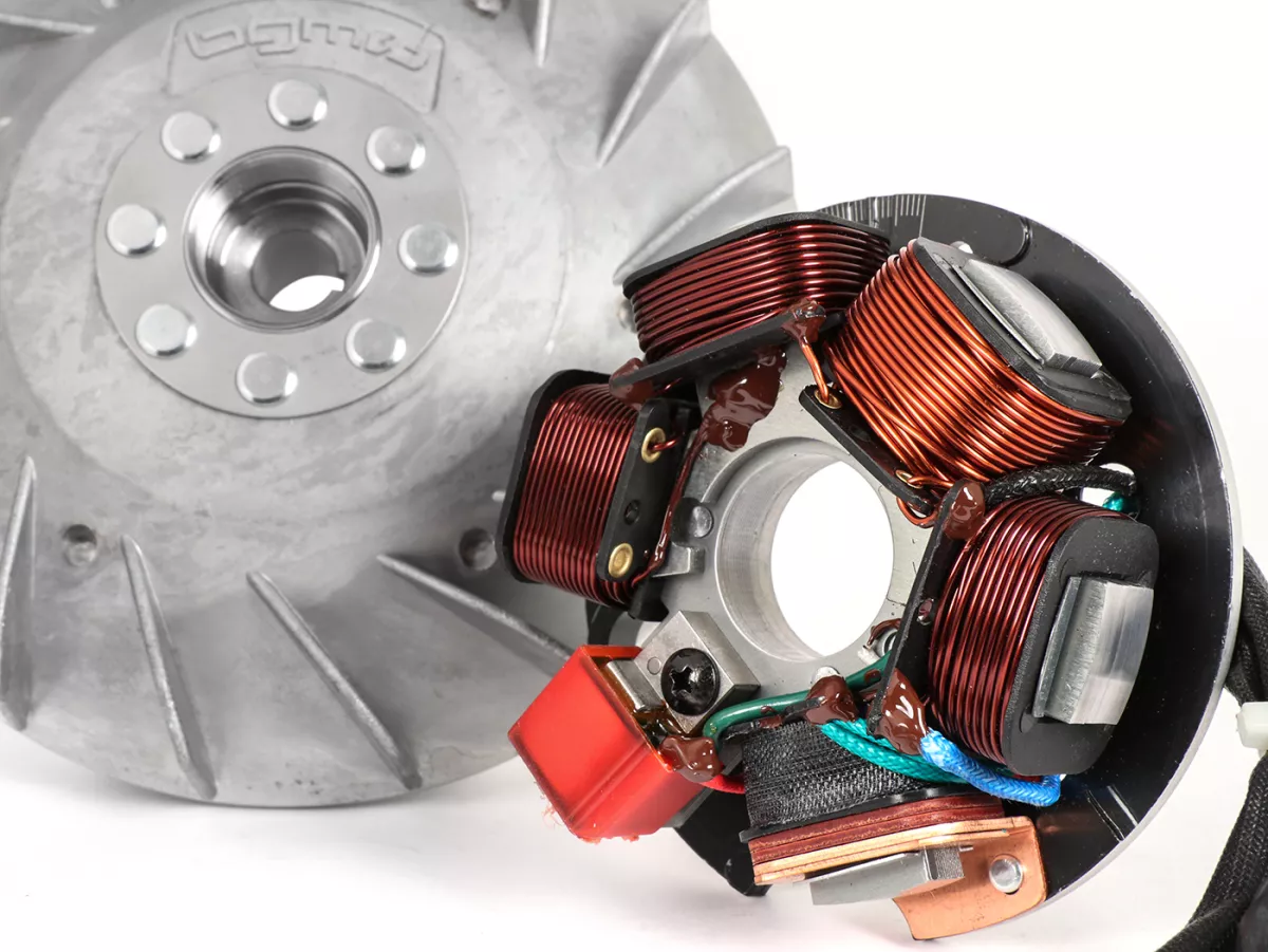Juego de encendido -BGM PRO 12V Touring electrónico-, versión para cono grande Ø20/24mm (cigüeñal PK)- Vespa Smallframe V50, 50N, V90, PV, ET3, PK S - 1600g - utilizado para la conversión a encendido electrónico