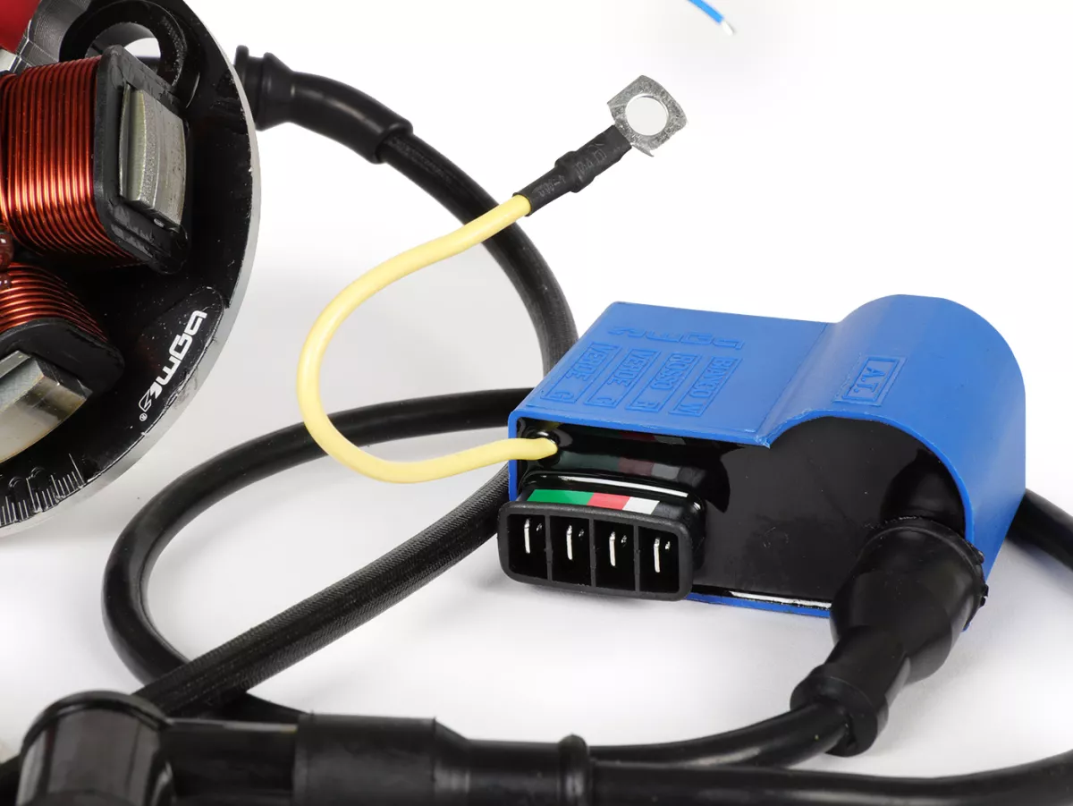 Tändsats -BGM PRO 12V Touring elektronisk (Ø19mm) - Vespa Smallframe V50, 50N, V90, PV, ET3, PK S - 1600g - används för konvertering till elektronisk tändning
