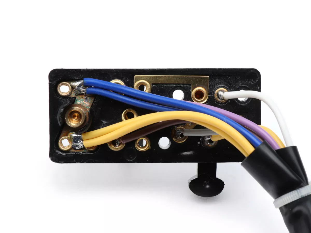 Kabelboom set incl. schakelaar -BGM ORIGINAL- Vespa PX oud (Italië, of voor conversie), 1981-1983, met 3-pins spanningsregelaar, met richtingaanwijzers, zonder batterij, claxon AC (zoemer), ontsteking bodemplaat met 5-draads elektronische, contactslot 4-p