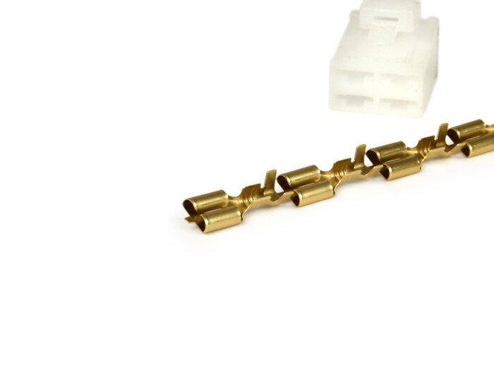 Multiple plug connector for voltage regulator -BGM PRO, 4-plug- BGM PRO 6V/12V AC/DC, Vespatronic, Varitronic, Parmakit, Polini-IDM, Malossi VesPower, Minarelli 50cc (2004-), Peugeot 50cc, Honda 50cc, Kymco 50cc, CPI 50cc, GY6 50cc (139QMA, 139QMB)