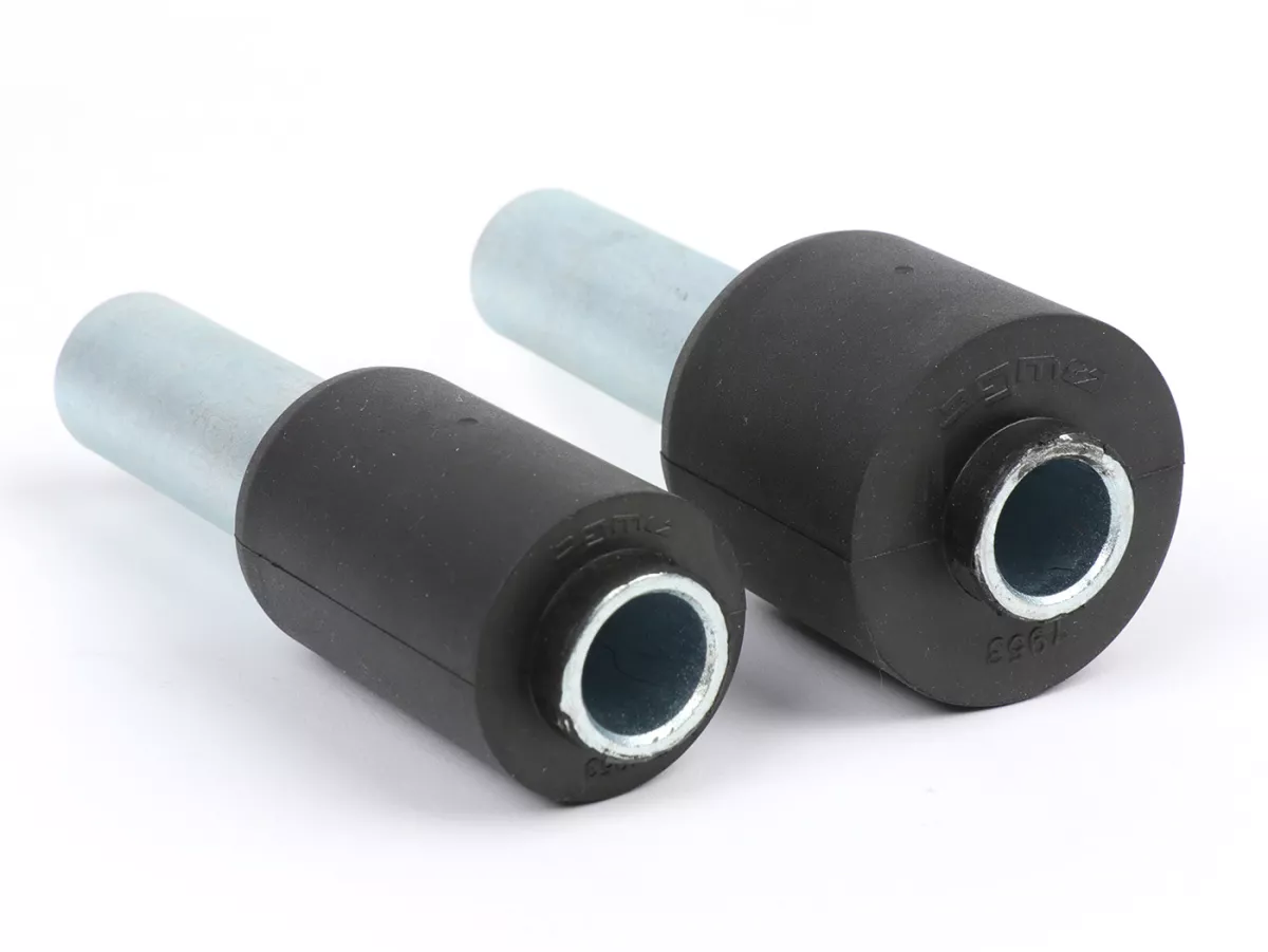 Silentblock-Set Motor -BGM PRO- Motovespa 125L (V101M), 125N (542M), 125N (V101M), 125N (V60M), 125S (V60MS), 150F (V203M), 150GS (04M), 150L (V202M), 150S (502M), 150S (V201M), 150Sprint (04M), 160 (09M)