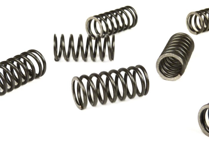 Clutch spring set -BGM PRO- Lambretta LI, LI S, SX. TV (series 2-3), DL/GP - medium (8 spring coils, elastic constant=6.8, yellow) - 10 pcs
