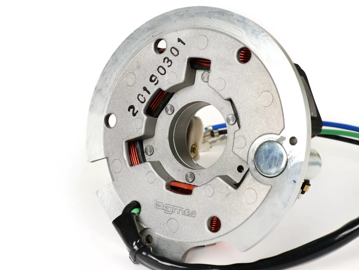 Accensione -BGM ORIGINALE (accensione a contatto, 3 cavi, 12V)- Vespa 50 N (D), 50 L (D), 50 R (D), 50 Special (V5A2T (D), V5B3T (D)), 50 SS (D), 50S, 50 SR, 90 SS, PV 125 (VMA1T)