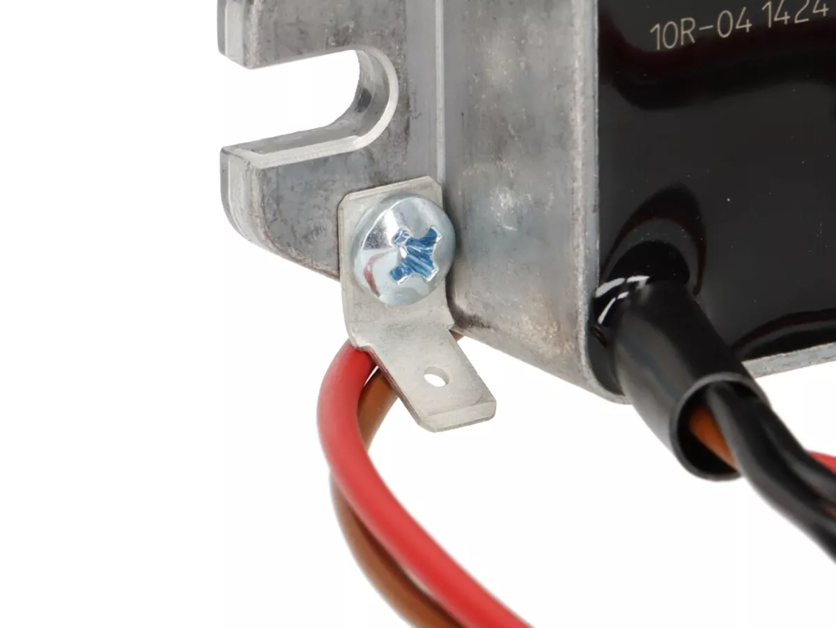 Regulador de tensión - Rectificador -VAPE- 12V, DC - Regulador de onda completa - Corriente de carga DC 13.8V 8A (R102-5)