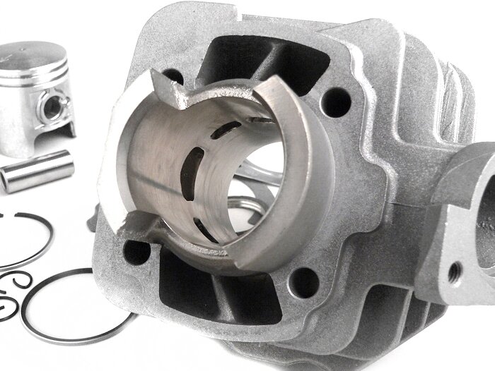 Cylindre -BGM ORIGINAL 50cc aluminium- Peugeot AC (cylindre vertical) - SPEEDFIGHT1 50 cc AC, SPEEDFIGHT2 50 cc AC, TKR50, TREKKER50, VIVACITY50, ELYSEO50, SQUAB50, SV50, ZENITH50, BUXY50, ELYSTAR50, LOOXOR50, SPEEDAKE