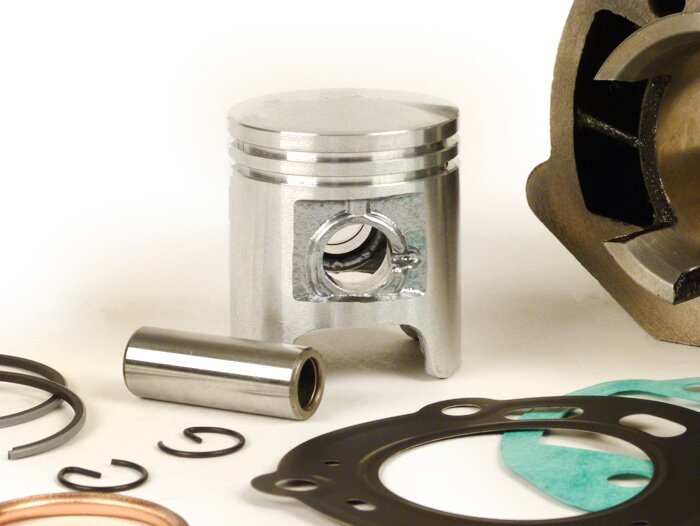 Cylinder kit -BGM ORIGINAL 50 cc- Peugeot LC (horizontal, round cylinder type, 2013-)  Speedfight3 50 LC (type F1A), Speedfight4 50 LC, Jet Force C-Tech