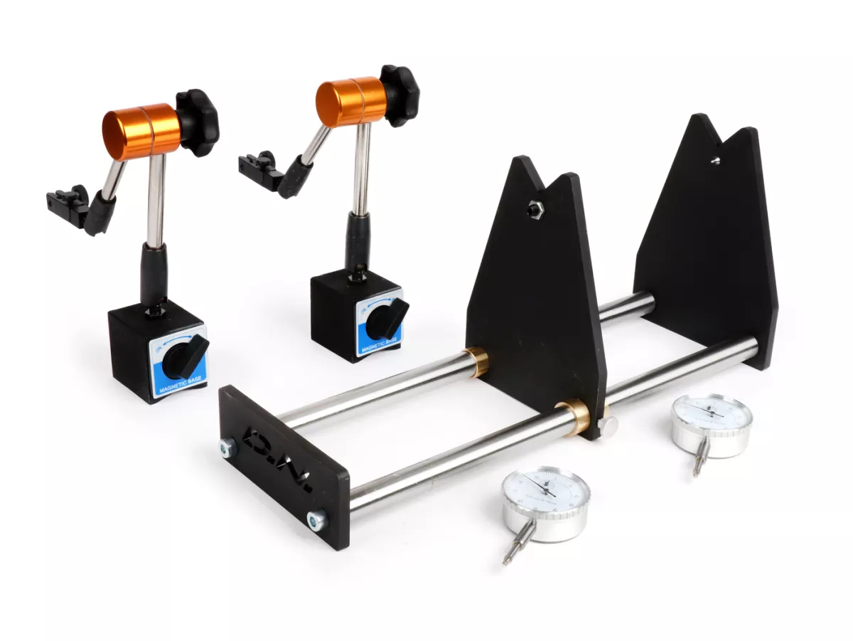 Soporte de equilibrado incl. relojes comparadores -D.N. Performance CAT350- para medir la concentricidad de cigüeñales (motores de 2 y 4 tiempos / 1 y 2 cilindros)