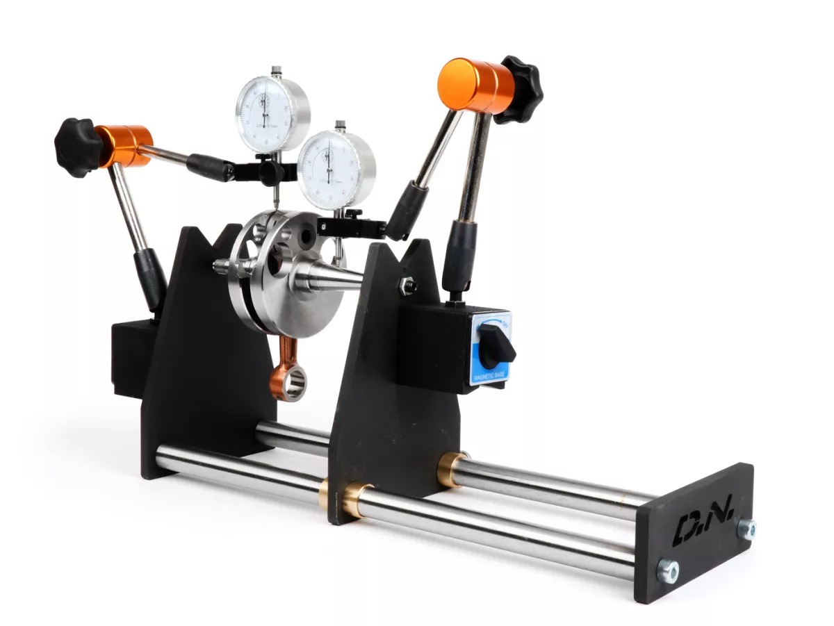 Soporte de equilibrado incl. relojes comparadores -D.N. Performance CAT350- para medir la concentricidad de cigüeñales (motores de 2 y 4 tiempos / 1 y 2 cilindros)