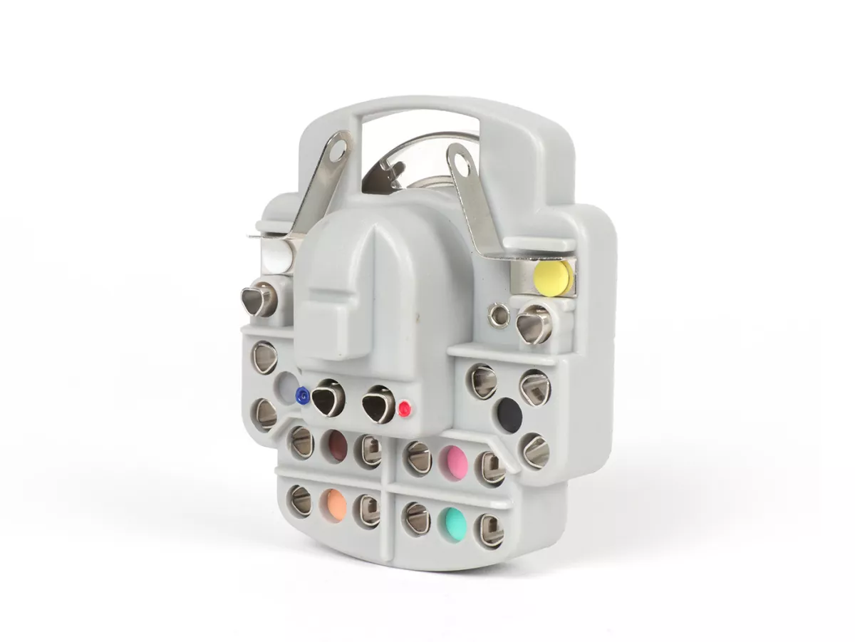 Tapón de faro (CEV) -CASA LAMBRETTA- Lambretta J 100 Cento, J 125, LI 125 (Serie 3), LI 150 (Serie 3), LI Special 125, LI Special 150, SX 150, TV 175 (Serie 3), TV 200, SX 200