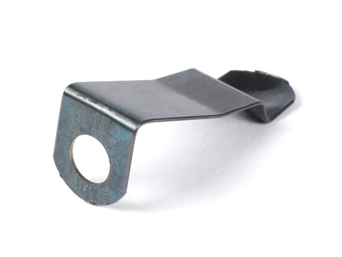 Raer brake cable bracket / engine block -CASA LAMBRETTA- Lambretta J 50, J 50 De Luxe, J 50 Special, J 100 Cento, J 125, Lui 50 C/CL, Lui 75 S/SL