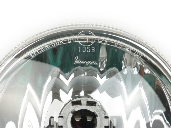 Headlight -PIAGGIO- Vespa LX 125 (ZAPM44100, ZAPM68300, ZAPM68303), Vespa LX 50 (ZAPC38700, ZAPC38101, ZAPC38300, ZAPC38900, ZAPC38400, ZAPC38104)
