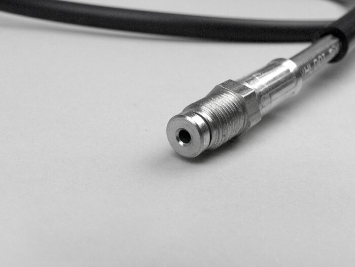 Brake hose -PIAGGIO- Gilera Runner 50 (- 2005, ZAPC14, ZAPC36), Runner 50 (2006-, ZAPC46), Piaggio NRG (ZAPC18), NRG MC2 (ZAPC04), NRG MC3 (ZAPC32), NRG Power (ZAPC45) - rear