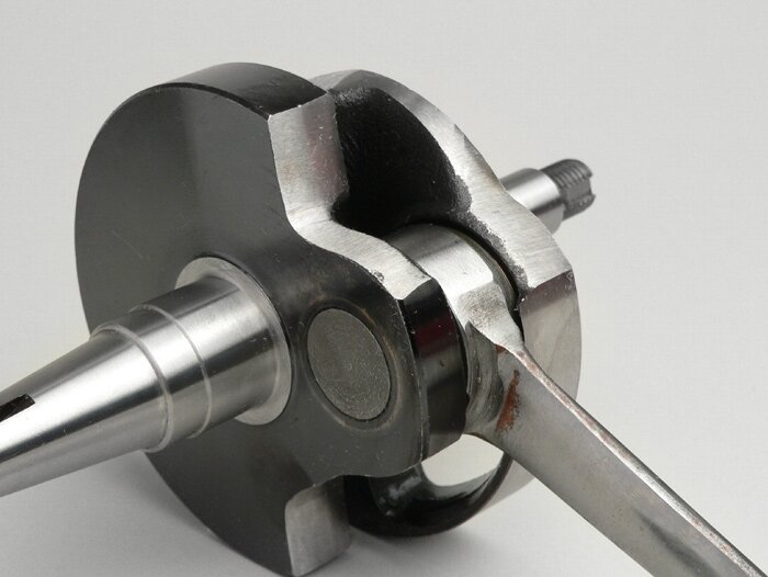 Albero motore -MAZZUCCHELLI Racing (valvola rotante) corsa 60mm- Vespa PX125, PX150