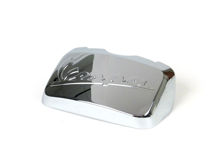 Tapa portaequipajes/soporte trasero -PIAGGIO- Vespa LX50, LX125, LX150, Vespa LXV50, LXV125, Vespa S50, S125, S150, GT, GTL, GTS - cromo