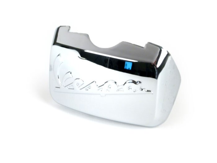 Tapa portaequipajes/soporte trasero -PIAGGIO- Vespa LX50, LX125, LX150, Vespa LXV50, LXV125, Vespa S50, S125, S150, GT, GTL, GTS - cromo
