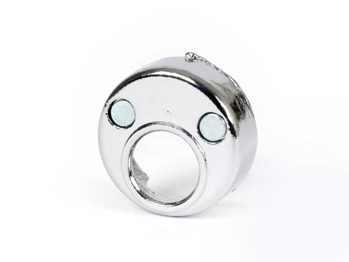 Stuurslotdeksel incl. Klinknagel -CIF, rond- Vespa PX (-1984), ET3, V50 (V5A1T 912783-), V50 Special (V5B3T 207317-), V50 S (V5SA1T 77868-), SR50 (V5SS2T 10529-), PV125 (VMA2T 0188997-), Sprint150 (VLB1T 0366947-), Rally, Super150 (VBC1T 529891-), GT/GTR1