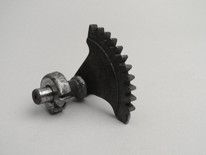 Eje Kickstarter -OEM QUALITY- Vespa V50 S, V50 N, V50 Special, PK50 S - 11 dientes