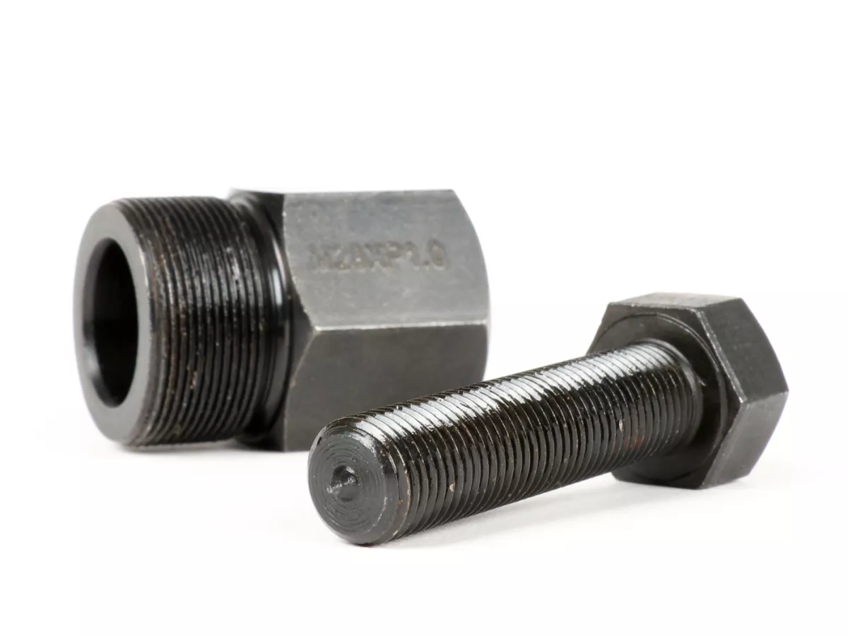 Avdragare -M28 x 1,0 (extern)- (typ polhjulavdragare Vespa PX, PK, Piaggio 125-180 ccm 2-takt)