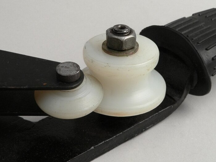 Outil montage entourage de tablier -QUALITÉ OEM, ECO (acier)- tous les modèles de Vespa