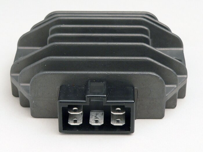 Spanningsregelaar -5-polig 12V incl. knipperlichtrelais- Vespa ET4 (ZAPM19), LX125-150, LXV125-150, S125-150, Primavera125-150, Sprint125-150, GT125-300, GTS125-300, GTV125-300, GTL125-200, Piaggio 50 ccm Purejet 2-takt (injectormodellen), 125-200 ccm Lea