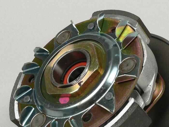 Gruppo convertitore con frizione -PIAGGIO- Vespa GT L 125, GTS 125, GTV 125, Piaggio Beverly 125, Carnaby 125, Hexagon Super 125, MP3 125, X7 125, X8 125, X9 125, Aprilia Atlantic 125, Mojito 150, Scarabeo 125, Scarabeo Light 125, Sport City 125, Sport Ci