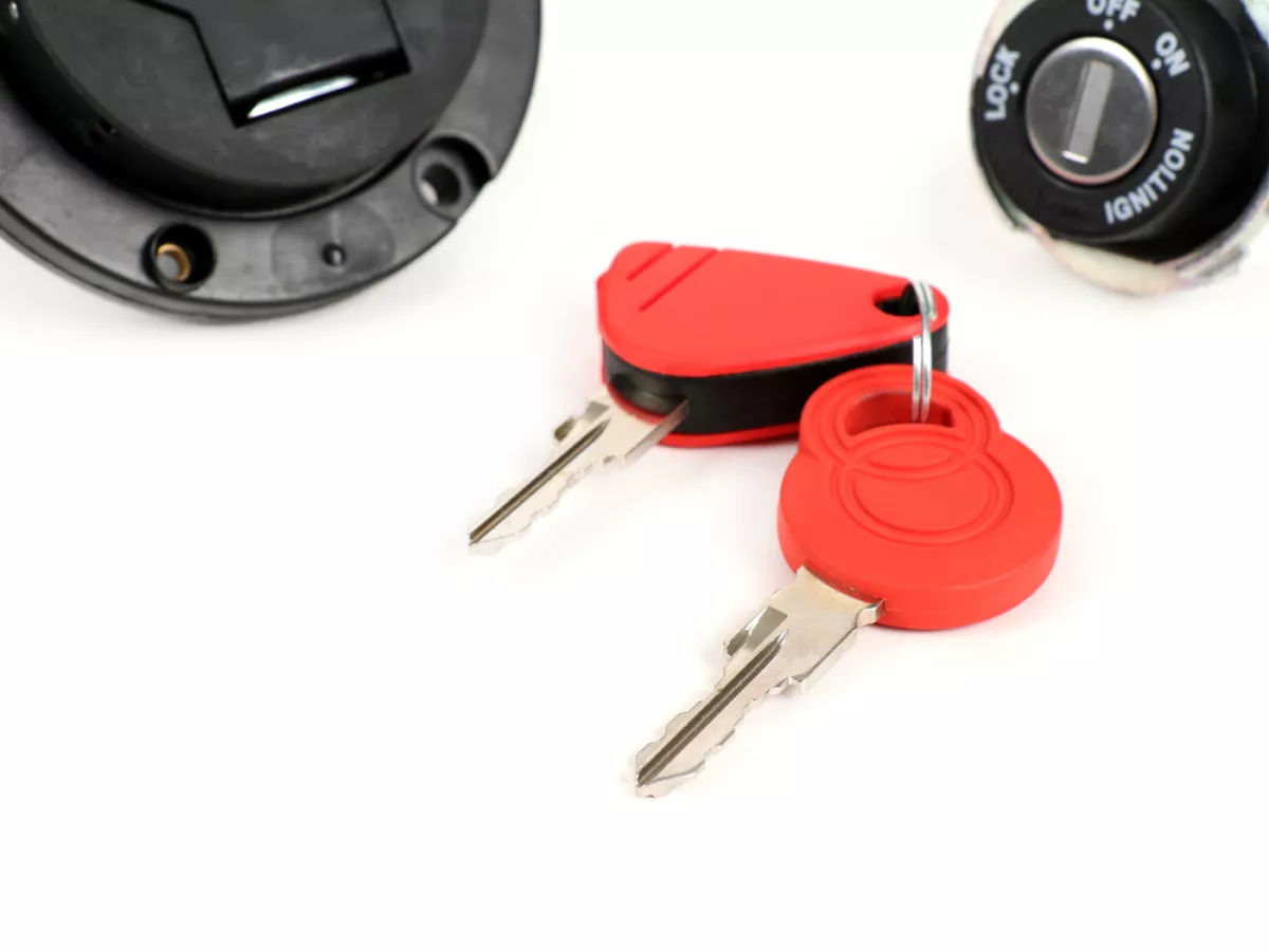 Lock set -GILERA- Runner 125-200 cc (since 2006)