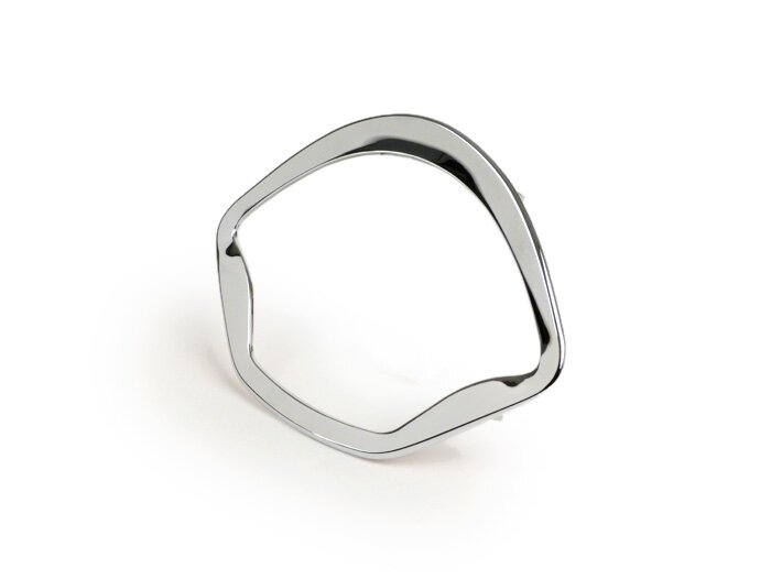 Speedo bezel -PIAGGIO- chrome - Vespa GTS 125 (ZAPMA3100, ZAPMA3200, ZAPMA3700), Vespa GTS 150 (ZAPMA3200, ZAPMA3100), Vespa GTS 250 (ZAPM45100), Vespa GTS 300 (ZAPM45200, ZAPM45202, ZAPMA3300), Vespa GTS HPE 300 (ZAPMA3600, ZAPMD310), Vespa GTS Super 125