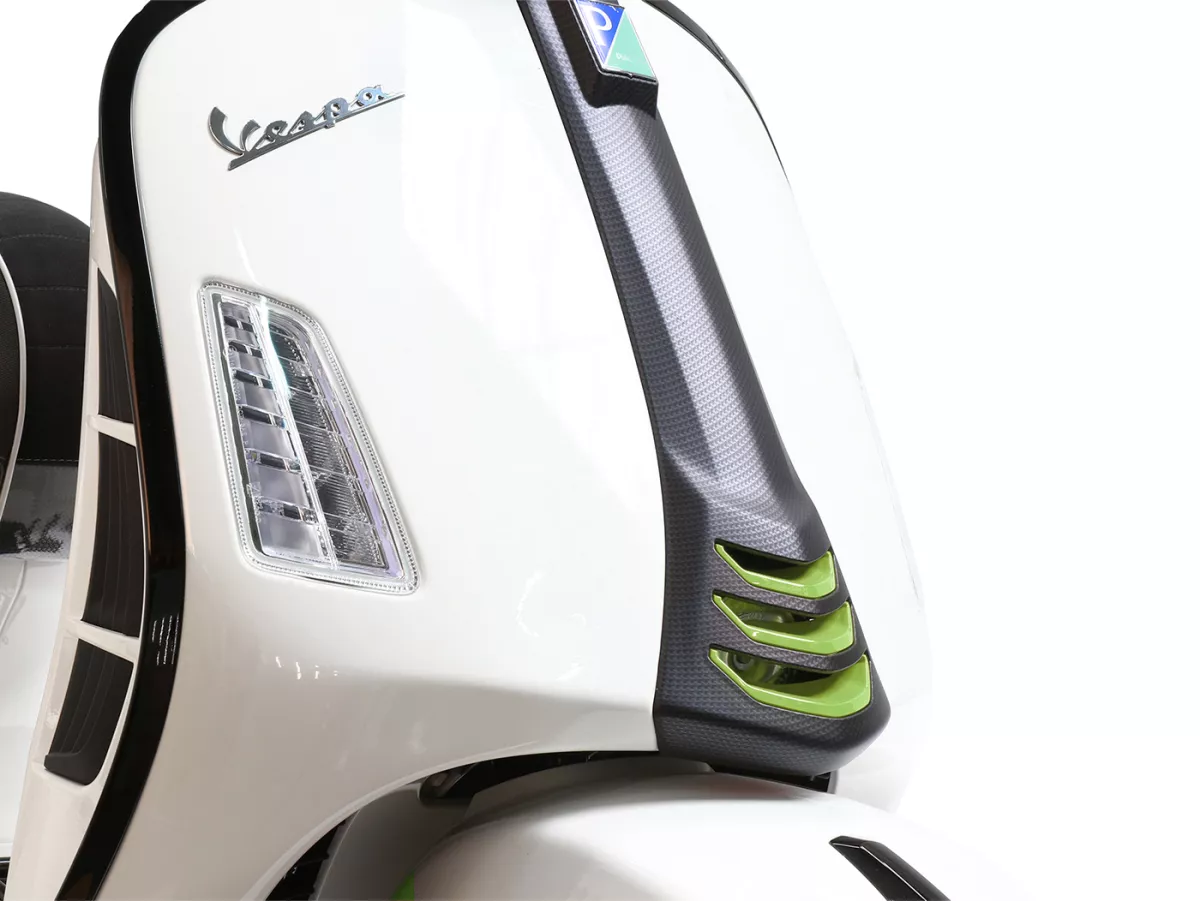 Inserto a cascata, verde -PIAGGIO- Vespa GTS 125-310 Keyless Basic, Super, Super Sport, Super Tech