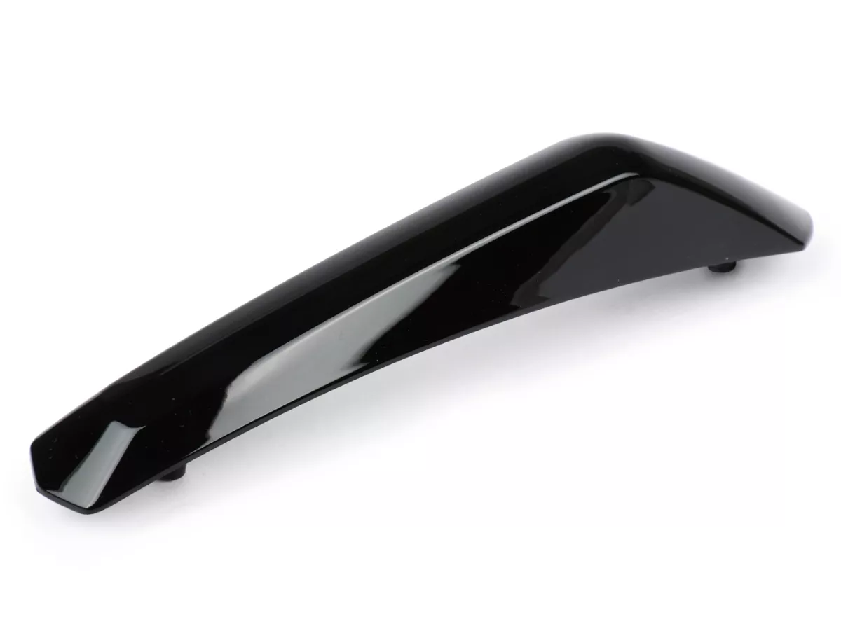 Mudguard crest, shiny black -PIAGGIO- Vespa GTS 125 (ZAPMD3202, ZAPMD3203), Vespa GTS 300 HPE (ZAPMD3103, ZAPMD3104)