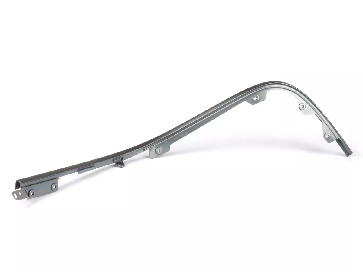 Pelindung kaki pelindung tepi kiri, abu-abu perak -PIAGGIO- Vespa GTS 125 (ZAPMD3202, ZAPMD3203), Vespa GTS 300 HPE (ZAPMD3103, ZAPMD3104)