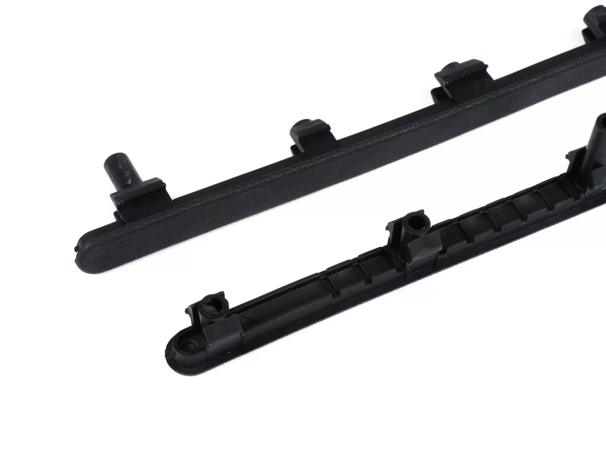 Set strisce battistrada, nero -PIAGGIO- Vespa GTS 125 (ZAPMD3202, ZAPMD3203), Vespa GTS 300 HPE (ZAPMD3103, ZAPMD3104)