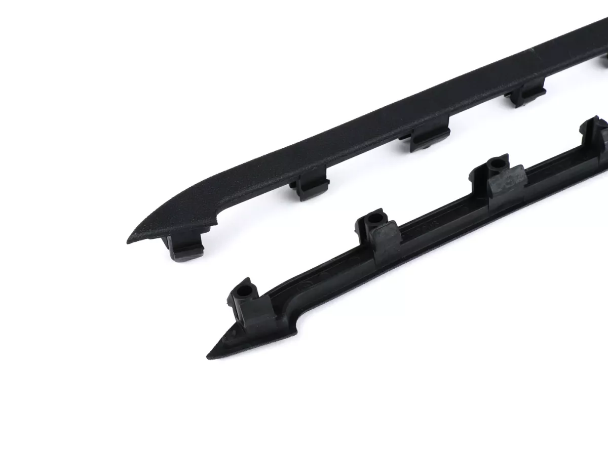 Set strisce battistrada, nero -PIAGGIO- Vespa GTS 125 (ZAPMD3202, ZAPMD3203), Vespa GTS 300 HPE (ZAPMD3103, ZAPMD3104)