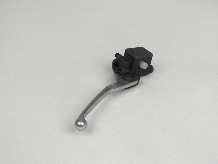 Brake master cylinder -PIAGGIO- rhs (used for Gilera Runner FX-FXR (ZAPM07, ZAPM08), Runner VX-VXR (ZAPM24), Fly (LBMC44, LBMM53, LBMM57, ZAPC42, ZAPC44, ZAPM42), Hexagon LX-LXT (ZAPM05), (ZAPM06))