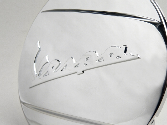 Cover vario cover -PIAGGIO- Tulisan Vespa - Mesin Piaggio Leader/Quasar - ET4, LX/LXV125-150, S125-150, GT/GTS/GTV/GTL 125-300 ccm - chrome