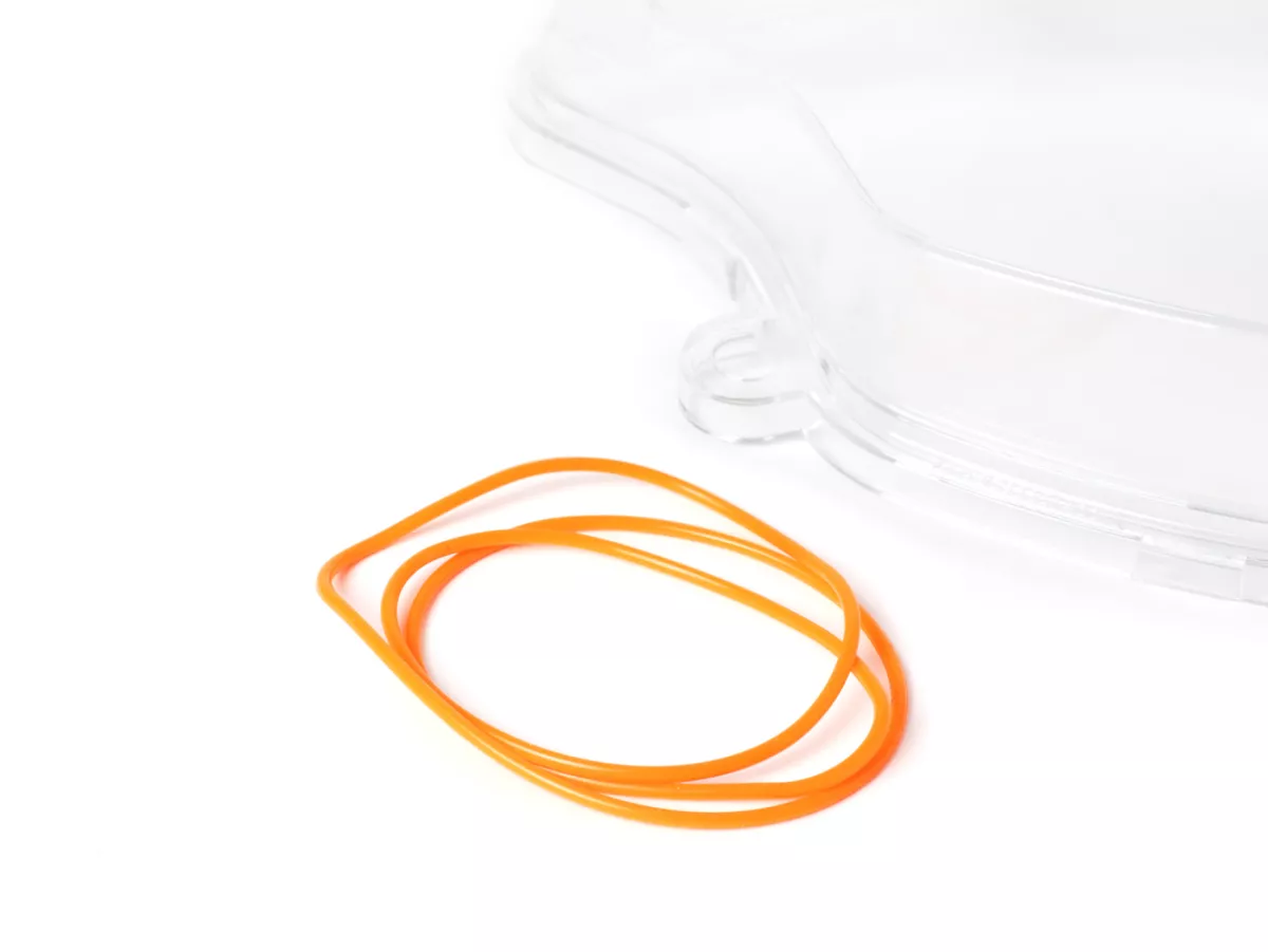 Speedo lens -PIAGGIO- Vespa GTS 250 (ZAPM45100), Vespa GTS 300 (ZAPM45200, ZAPM45202), Vespa GTS Super 125 (ZAPM45300, ZAPM45301), Vespa GTS Super 300 (ZAPM45200, ZAPM45202), Vespa GTS Super Sport 125 (ZAPM45300), Vespa GTS Super Sport 300 (ZAPM45200)